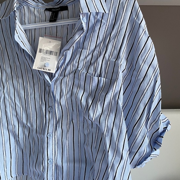 Cropped-top blouse forever 21 never worn - Picture 3 of 3